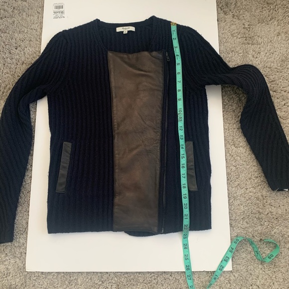 Madewell Cardigan 100% Merino Wool in Navy XS. - Picture 6 of 8